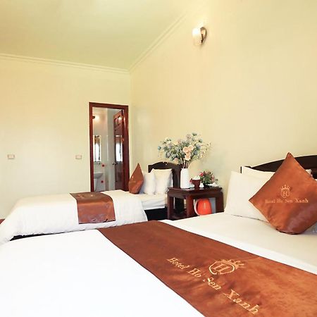 Ho Sen Xanh Hotel Hanoi Exteriör bild