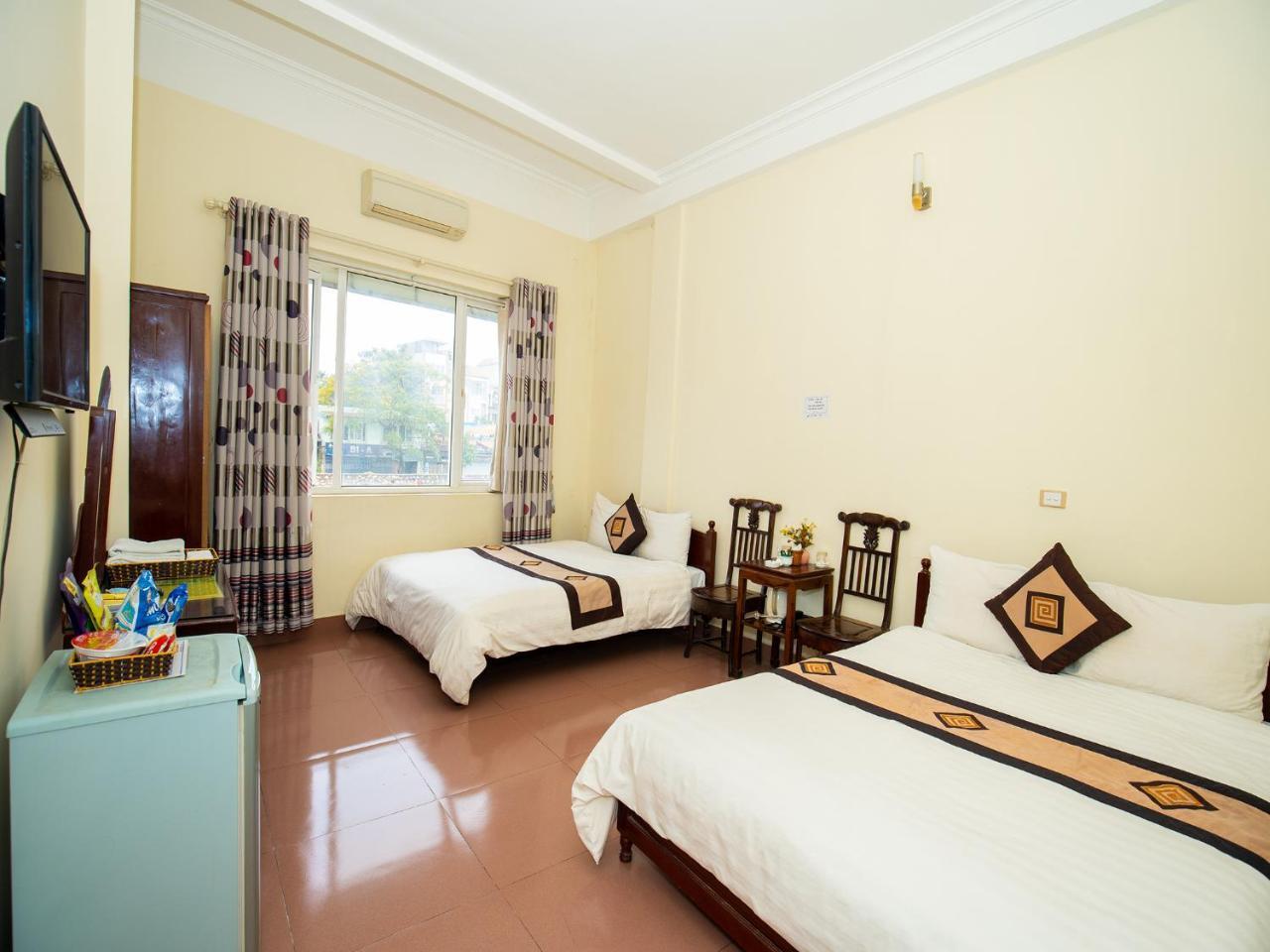 Ho Sen Xanh Hotel Hanoi Exteriör bild