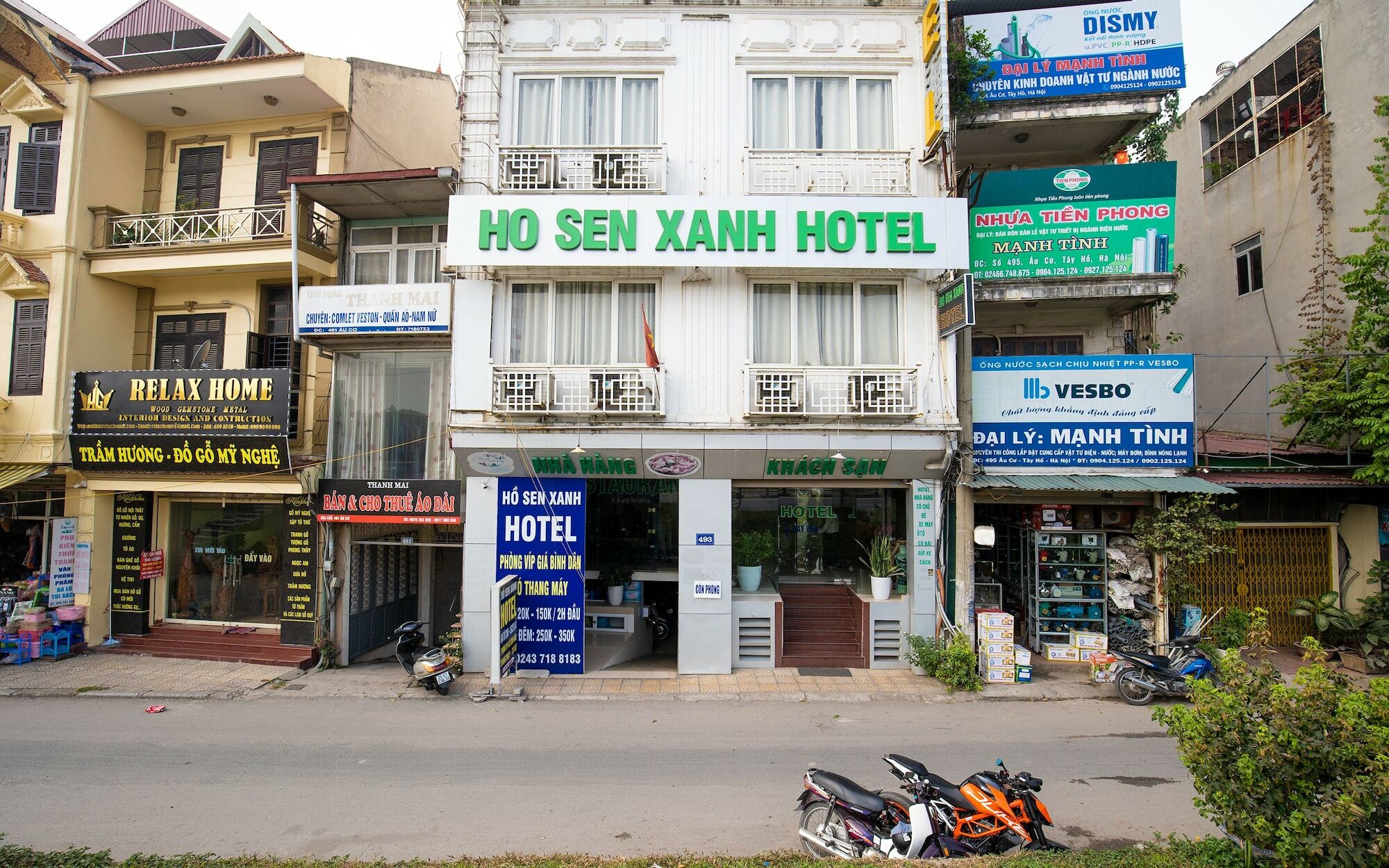 Ho Sen Xanh Hotel Hanoi Exteriör bild